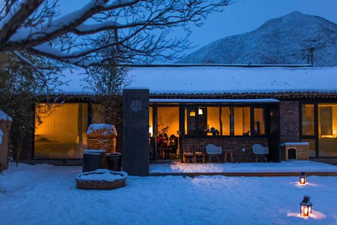 陕西老板全国“包村”建民宿，一晚卖到两三千