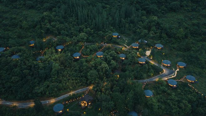 陕西老板全国“包村”建民宿，一晚卖到两三千