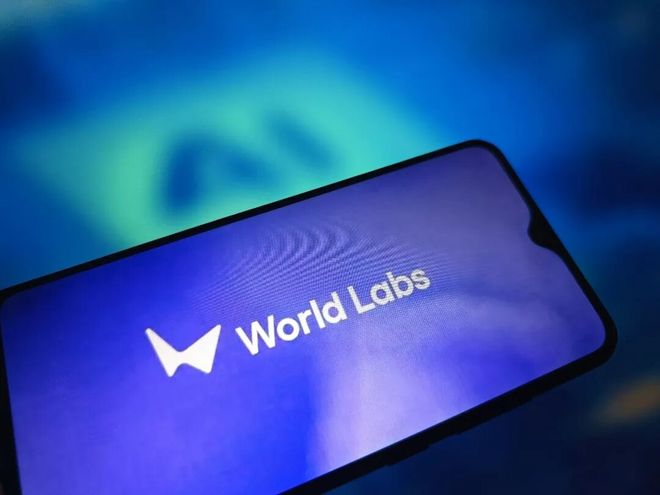 从洗碗工到“AI教母”，她又预言了下一个十年｜中企荐读