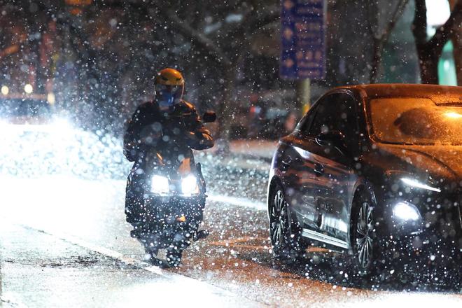 北京降雪来袭 多家超市保供稳价进行时