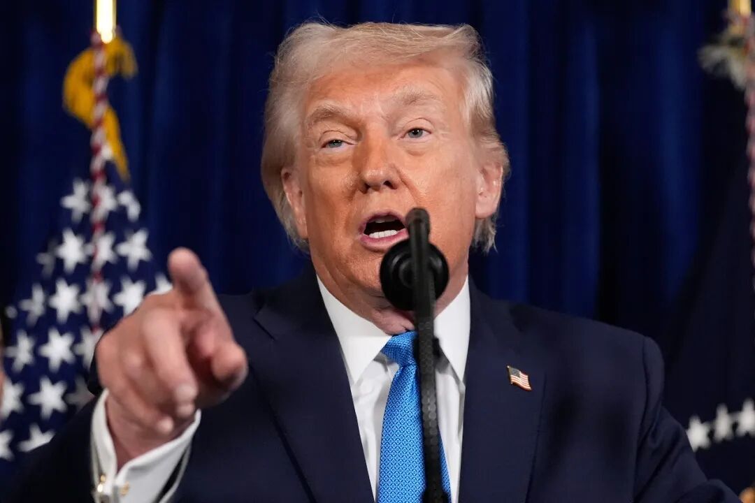 伊朗出手，监控石油“咽喉”通道！伊立巨幅画暗指美航母被炸，配文“煽风者将得到风暴”！伊朗将领：邻国领土不得用于攻击伊朗