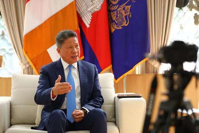 独家专访柬埔寨副首相孙占托：柬埔寨从未说过不再接受来自中国的投资