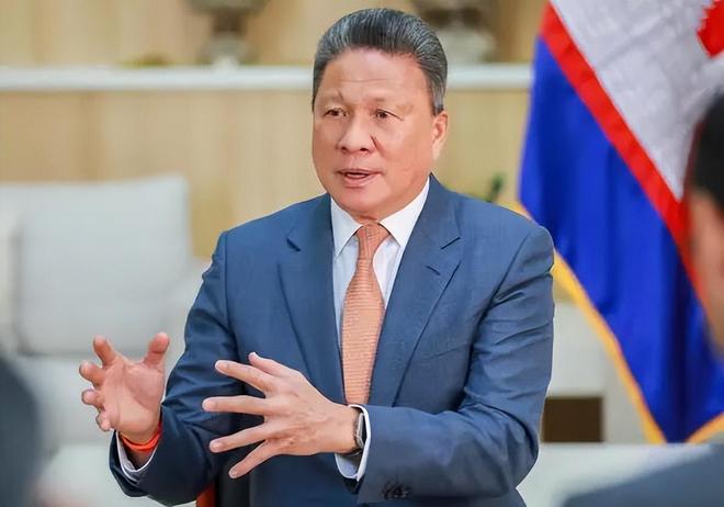 独家专访柬埔寨副首相孙占托：柬埔寨从未说过不再接受来自中国的投资