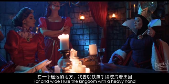 迪士尼的“毒皇后”把游客骂爽了,让角色飞升的扮演者反而被辞退惹怒多少人? 迪士尼的“毒皇后”把游客骂爽了,让角色飞升的扮演者反而被辞退惹怒多少人?