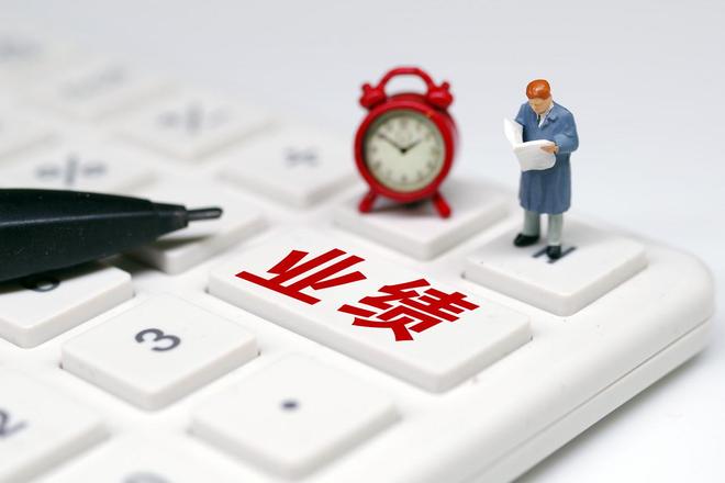 预计亏掉1.7亿！来伊份押注加盟五年仍陷困局，实控人夫妇5次减持套现