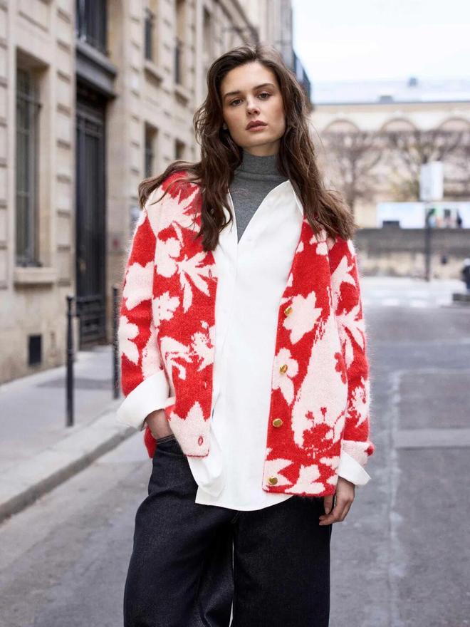 新商业周报 | 小红书与美团达成红美计划；拼多多内测“百亿超市”；泡泡玛特与荣耀将推出潮玩手机