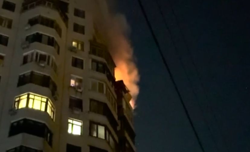 泽连斯基：俄军用70余枚导弹和450架无人机袭击乌克兰！乌热电站设备严重受损